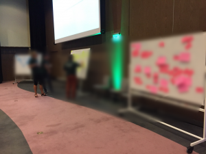 During breaks and exercises, all facilitators were grouping data based on the 3 challenges.